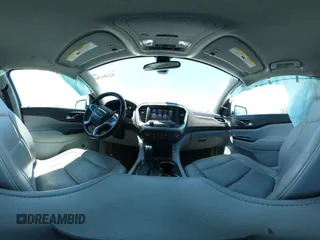 2018 GMC Acadia SLT z VIN 1GKKNMLA6JZ134938, wystawiony jako IAAI lot #42301360 z przebiegiem 124 105 mil mil oraz . Historia ofert i sprzedaży dostępna na DreamBid. Obrazek 20.
