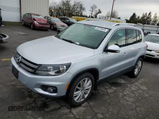 2014 Volkswagen Tiguan SE z VIN WVGAV3AX6EW505172, wystawiony jako Copart lot #82216444 z przebiegiem 127 695 mil mil oraz Szkoda całkowita • Salvage title. Historia ofert i sprzedaży dostępna na DreamBid. Obrazek 1.