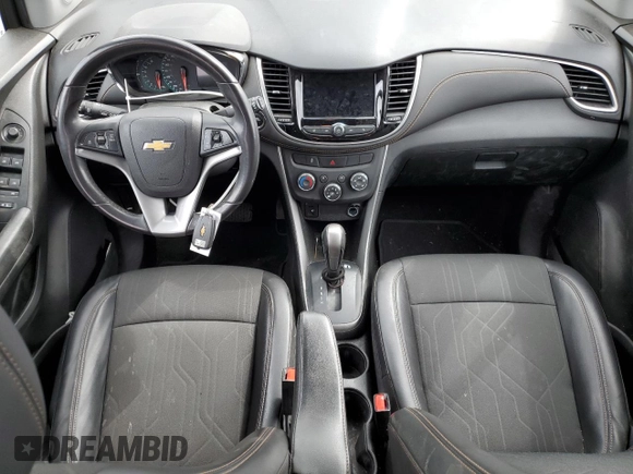 2022 Chevrolet Trax LT with VIN KL7CJPSM2NB568066, listed as a Copart auction lot 48256035 with 25,806 mi miles and Salvage Title. Bid and sale history available at carsss.com. Image 8.