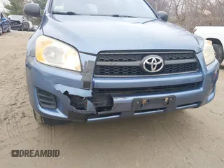 2009 Toyota RAV4 with VIN JTMBF35VX95004182, listed as a IAAI auction lot 41981435 with 184,724 mi miles. Bid and sale history available at carsss.com. Image 6.