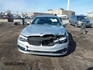 2019 BMW 5 Series 530i xDrive with VIN WBAJA7C57KWC77780, listed as a IAAI auction lot 41511124 with 35,696 mi miles. Bid and sale history available at carsss.com. Image 6.