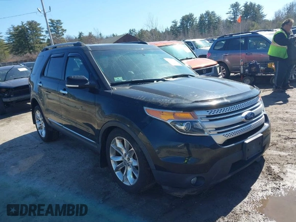 2014 Ford Explorer XLT z VIN 1FM5K8D87EGA15409, wystawiony jako IAAI lot #41768883 z przebiegiem 121 207 mil mil oraz . Historia ofert i sprzedaży dostępna na DreamBid. Obrazek 1.
