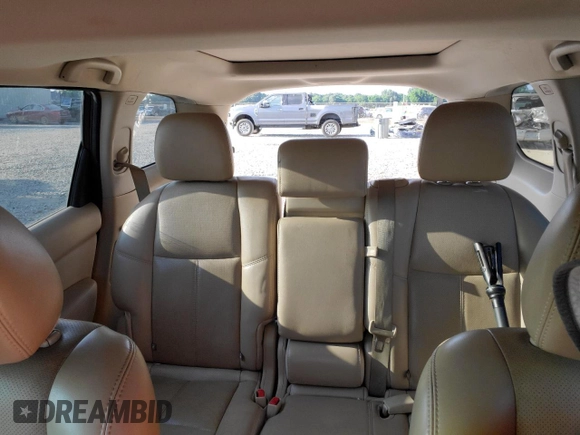 2015 Nissan Pathfinder Platinum z VIN 5N1AR2MM2FC641821, wystawiony jako Copart lot #55228915 z przebiegiem 270 956 mil mil oraz Szkoda całkowita • Salvage title. Historia ofert i sprzedaży dostępna na DreamBid. Obrazek 10.