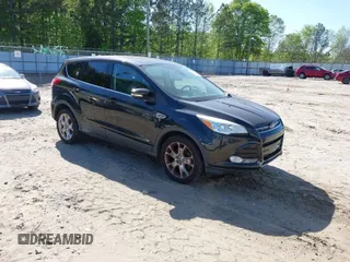 2013 Ford Escape SEL with VIN 1FMCU0HX3DUC67212, listed as a IAAI auction lot 42045568 with 142,382 mi miles. Bid and sale history available at carsss.com. Image 1.