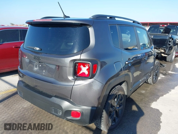 2017 Jeep Renegade Latitude with VIN ZACCJABB6HPG45899, listed as a IAAI auction lot 41531935 with 110,533 mi miles. Bid and sale history available at carsss.com. Image 4.