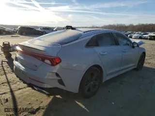 2021 Kia K5 GT-Line with VIN 5XXG64J25MG062972, listed as a Copart auction lot 84795614 with 78,661 mi miles and Salvage Title. Bid and sale history available at carsss.com. Image 3.