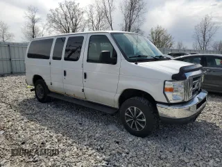 2013 Ford Econoline Passenger XL z VIN 1FBNE3BL6DDA95344, wystawiony jako Copart lot #53704825 z przebiegiem 204 281 mil mil oraz Czysty tytuł • Clean title. Historia ofert i sprzedaży dostępna na DreamBid. Obrazek 4.