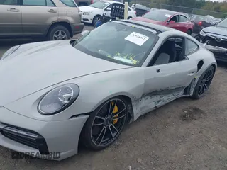 2025 Porsche 911 Turbo with VIN WP0AD2A99SS265136, listed as a IAAI auction lot 41924492 with 352 mi miles. Bid and sale history available at carsss.com. Image 6.