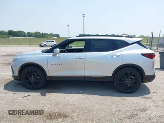2020 Chevrolet Blazer RS с VIN 3GNKBERS0LS670737, выставлен на аукционе IAAI как лот 42484504 с пробегом 64 065 миль миль и . История ставок и продаж доступна на DreamBid. Изображение 15.