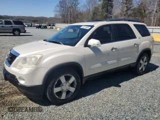 2009 GMC Acadia SLT2 z VIN 1GKER33D99J107006, wystawiony jako Copart lot #49313895 z przebiegiem 171 006 mil mil oraz Czysty tytuł • Clean title. Historia ofert i sprzedaży dostępna na DreamBid. Obrazek 1.