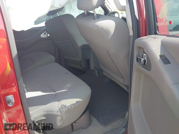 2015 Nissan Frontier Pro-4X with VIN 1N6AD0EV2FN721636, listed as a IAAI auction lot 40310184 with 132,897 mi miles and . Bid and sale history available at DreamBid. Image 8.