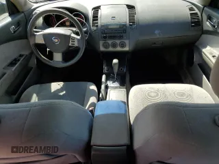 2005 Nissan Altima S z VIN 1N4AL11D15C243041, wystawiony jako Copart lot #55380575 z przebiegiem 125 512 mil mil oraz Czysty tytuł • Clean title. Historia ofert i sprzedaży dostępna na DreamBid. Obrazek 8.
