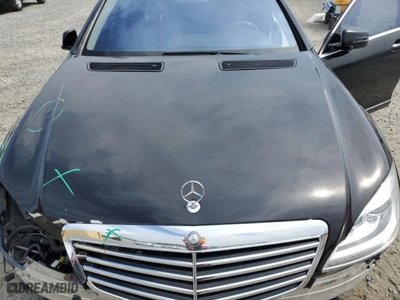 2011 Mercedes-Benz S-Class S 550 with VIN WDDNG8GB3BA380431, listed as a Copart auction lot 48335545 with 158,981 mi miles and Salvage Title. Bid and sale history available at carsss.com. Image 11.