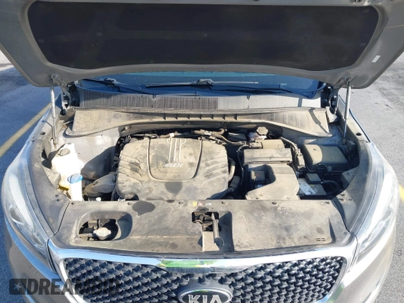 2018 Kia Sorento LX V6 with VIN 5XYPGDA51JG376682, listed as a IAAI auction lot 41914856 with 116,428 mi miles. Bid and sale history available at carsss.com. Image 10.