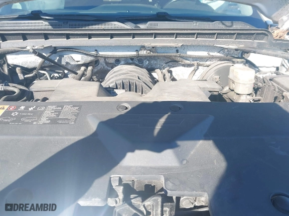 2017 Chevrolet Silverado 1500 LT with VIN 1GCVKREC2HZ168267, listed as a IAAI auction lot 41701427 with 84,614 mi miles. Bid and sale history available at carsss.com. Image 10.