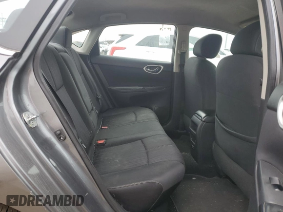 2018 Nissan Sentra S z VIN 3N1AB7AP4JY253237, wystawiony jako Copart lot #57484815 z przebiegiem 188 037 mil mil oraz Czysty tytuł • Clean title. Historia ofert i sprzedaży dostępna na DreamBid. Obrazek 10.