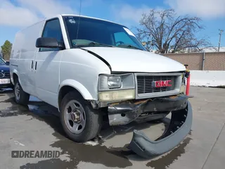2005 GMC Safari Cargo with VIN 1GTDM19X55B509590, listed as a IAAI auction lot 41619983 with 232,225 mi miles. Bid and sale history available at carsss.com. Image 6.