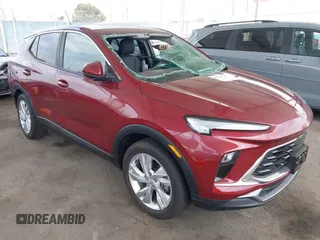 2025 Buick Encore GX Preferred с VIN KL4AMBSP5SB020003, выставлен на аукционе IAAI как лот 42120299 с пробегом 5 909 миль миль и . История ставок и продаж доступна на DreamBid. Изображение 1.