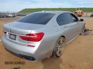 2019 BMW 7 Series 740i с VIN WBA7E2C57KB216466, выставлен на аукционе IAAI как лот 41689258 с пробегом 79 962 миль миль и . История ставок и продаж доступна на DreamBid. Изображение 4.