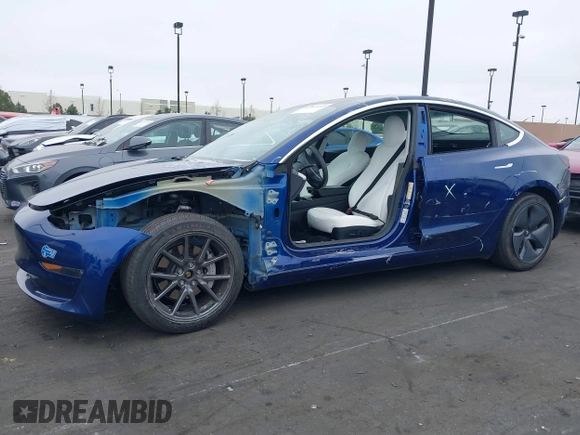2020 Tesla Model 3 Long Range with VIN 5YJ3E1EB9LF744684, listed as a IAAI auction lot 41805065 with 92,123 mi miles. Bid and sale history available at carsss.com. Image 6.