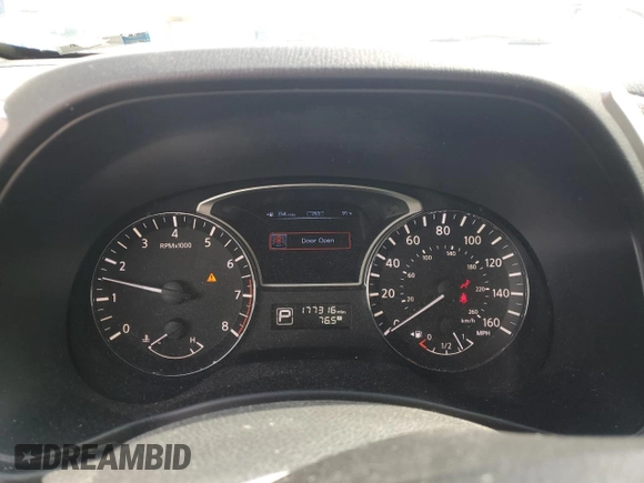 2013 Nissan Pathfinder SV with VIN 5N1AR2MM8DC664257, listed as a Copart auction lot 61076515 with 177,316 mi miles and Salvage title. Bid and sale history available at DreamBid. Image 9.