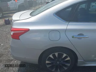 2017 Nissan Sentra S с VIN 3N1AB7AP1HY254937, выставлен на аукционе IAAI как лот 42548376 с пробегом 112 164 миль миль и . История ставок и продаж доступна на DreamBid. Изображение 12.