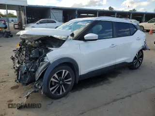 2018 Nissan Kicks S with VIN 3N1CP5CU2JL525606, listed as a Copart auction lot 47390695 with 80,797 mi miles and Non Repairable. Bid and sale history available at carsss.com. Image 1.