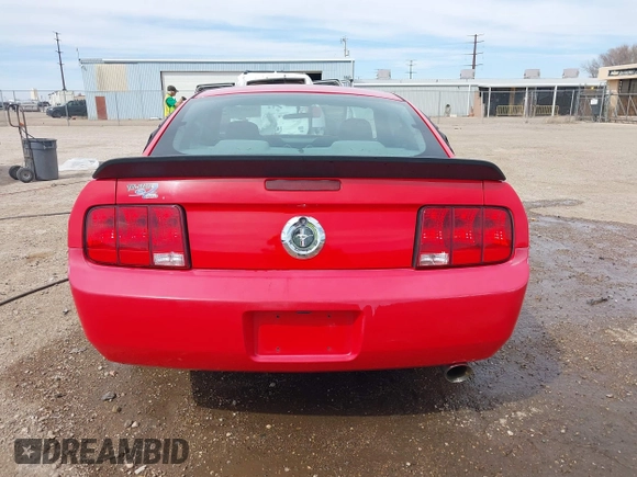 2007 Ford Mustang Deluxe with VIN 1ZVFT80N775357102, listed as a IAAI auction lot 41808731 with 143,661 mi miles. Bid and sale history available at carsss.com. Image 16.