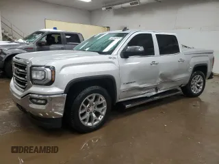 2017 GMC Sierra 1500 SLT z VIN 3GTU2NEC4HG437356, wystawiony jako Copart lot #44946585 z przebiegiem 67 197 mil mil oraz Tytuł czysty. Historia ofert i sprzedaży dostępna na DreamBid. Obrazek 1.