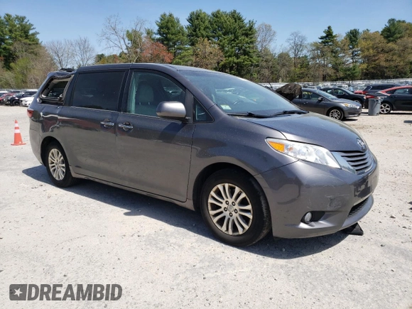 2017 Toyota Sienna XLE Auto Access Seat z VIN 5TDYZ3DC9HS890943, wystawiony jako Copart lot #55387005 z przebiegiem 146 986 mil mil oraz Szkoda całkowita • Salvage title. Historia ofert i sprzedaży dostępna na DreamBid. Obrazek 4.