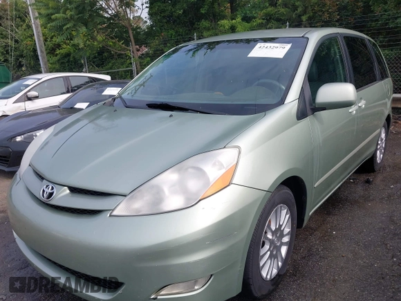 2007 Toyota Sienna XLE z VIN 5TDZK22C27S098511, wystawiony jako IAAI lot #42432979 z przebiegiem 271 441 mil mil oraz . Historia ofert i sprzedaży dostępna na DreamBid. Obrazek 6.