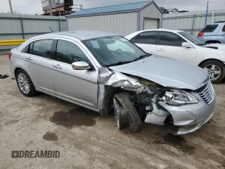 2012 Chrysler 200 Limited with VIN 1C3CCBCG2CN326354, listed as a Copart auction lot 51109715 with 144,283 mi miles and Salvage Title. Bid and sale history available at DreamBid. Image 4.
