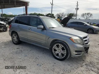 2015 Mercedes-Benz GLK with VIN WDCGG5HB0FG432823, listed as a Copart auction lot 62847674 with 72,939 mi miles and Salvage Title. Bid and sale history available at carsss.com. Image 4.