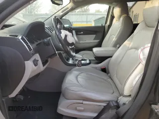 2010 GMC Acadia SLT1 with VIN 1GKLVMED2AJ151584, listed as a Copart auction lot 50870925 with 126,204 mi miles and Salvage Title. Bid and sale history available at carsss.com. Image 7.