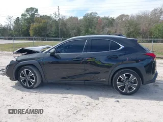 2020 Lexus UX with VIN JTHP9JBH7L2033386, listed as a IAAI auction lot 41463356 with 53,507 mi miles. Bid and sale history available at carsss.com. Image 14.