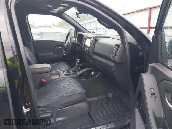 2023 Nissan Frontier SV with VIN 1N6ED1EJ2PN626418, listed as a IAAI auction lot 41883955 with 30,918 mi miles and . Bid and sale history available at DreamBid. Image 5.