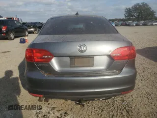 2011 Volkswagen Jetta Sedan SE with VIN 3VWDX7AJ1BM133053, listed as a Copart auction lot 84618424 with 96,582 mi miles and Salvage Title. Bid and sale history available at carsss.com. Image 6.