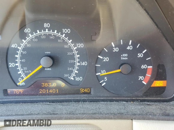 1999 Mercedes-Benz E-Class with VIN WDBJH82F8XX020574, listed as a Copart auction lot 63730124 with 201,401 mi miles and Salvage Title. Bid and sale history available at carsss.com. Image 9.