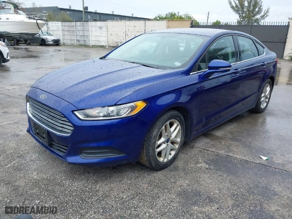2016 Ford Fusion SE with VIN 1FA6P0HD8G5135436, listed as a IAAI auction lot 41660782 with 200,070 mi miles. Bid and sale history available at carsss.com. Image 2.