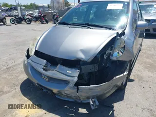 2007 Honda Fit Sport with VIN JHMGD38637S067718, listed as a IAAI auction lot 42348751 with 135,198 mi miles and . Bid and sale history available at DreamBid. Image 6.
