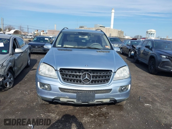 2006 Mercedes-Benz M 350 with VIN 4JGBB86E56A052016, listed as a IAAI auction lot 41870998 with 223,096 mi miles and . Bid and sale history available at DreamBid. Image 6.