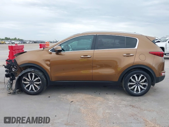 2017 Kia Sportage EX z VIN KNDPN3AC2H7053067, wystawiony jako IAAI lot #42660750 z przebiegiem Nie podano mil oraz . Historia ofert i sprzedaży dostępna na DreamBid. Obrazek 15.