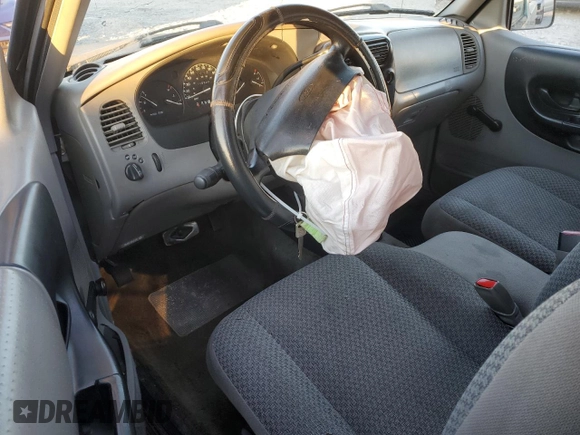 1998 Ford Ranger XL with VIN 1FTYR10U1WUC71393, listed as a Copart auction lot 42553905 with 310,525 mi miles and Salvage title. Bid and sale history available at DreamBid. Image 8.