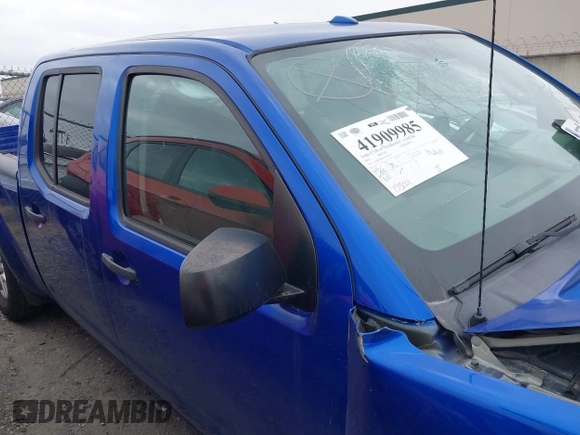 2015 Nissan Frontier SV z VIN 1N6AD0FRXFN758919, wystawiony jako IAAI lot #41909985 z przebiegiem 153 001 mil mil oraz . Historia ofert i sprzedaży dostępna na DreamBid. Obrazek 14.