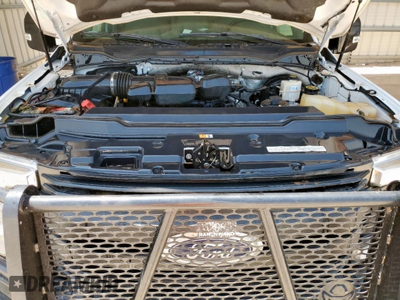 2017 Ford F-250 Lariat with VIN 1FT7W2B68HEB86430, listed as a Copart auction lot 64813195 with 201,172 mi miles and Clean title. Bid and sale history available at DreamBid. Image 12.