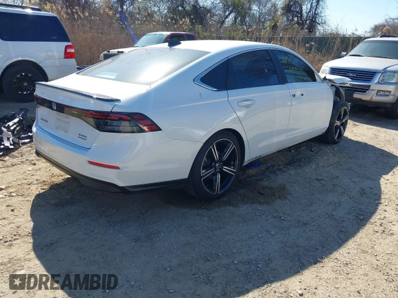 2023 Honda Accord Sport z VIN 1HGCY2F59PA069408, wystawiony jako IAAI lot #41897388 z przebiegiem 74 682 mil mil oraz . Historia ofert i sprzedaży dostępna na DreamBid. Obrazek 4.