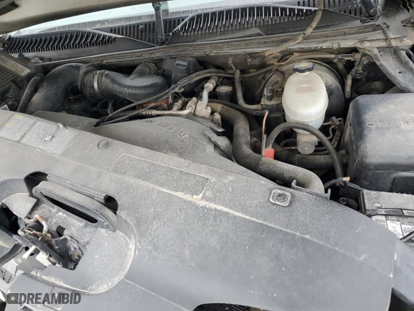 2003 Chevrolet Silverado 1500 with VIN 1GCEC14X93Z185191, listed as a Copart auction lot 49609195 with 211,752 mi miles and Non Repairable. Bid and sale history available at carsss.com. Image 11.