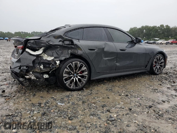 2023 BMW 4 Series M440i with VIN WBA63AW06PFN54632, listed as a Copart auction lot 70994044 with 11,718 mi miles and Salvage title. Bid and sale history available at DreamBid. Image 3.