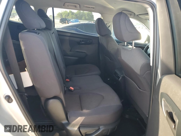 2020 Toyota Highlander L with VIN 5TDCZRBH8LS030357, listed as a Copart auction lot 52775755 with 106,402 mi miles and Clean title. Bid and sale history available at DreamBid. Image 11.