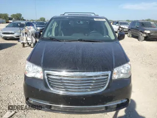 2016 Chrysler Town & Country Touring with VIN 2C4RC1BG0GR111159, listed as a Copart auction lot 69864444 with 102,251 mi miles and Salvage Title. Bid and sale history available at DreamBid. Image 5.